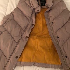 Down vest (poly fill)